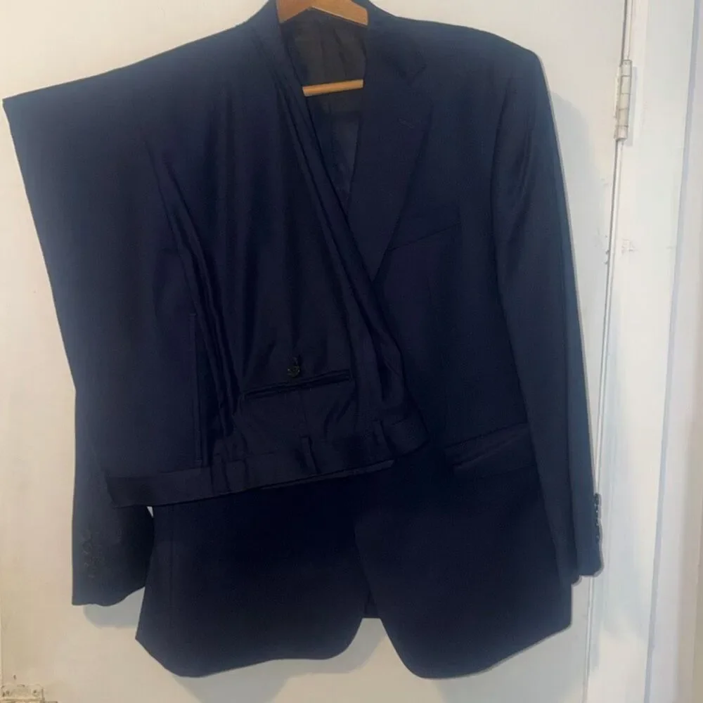 CHARLES TYRWHITT Navy Blue Wool Suit-42S 36x30